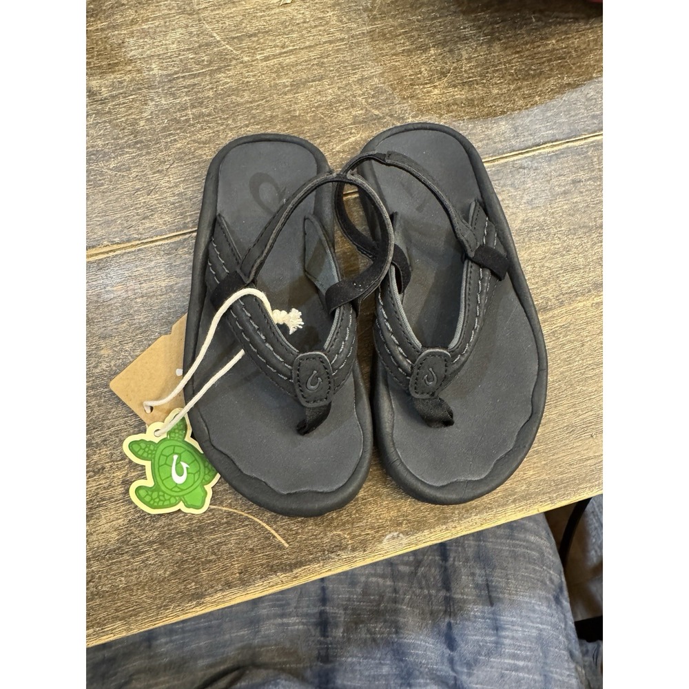 Olukai Hokua Little Boys Black Flip Flop Sandal With‎ Back Strap Size 8